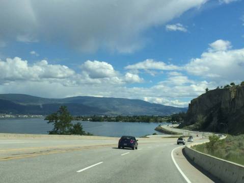 Driving south down the Okanagan Lake from Kelowna to Penticton